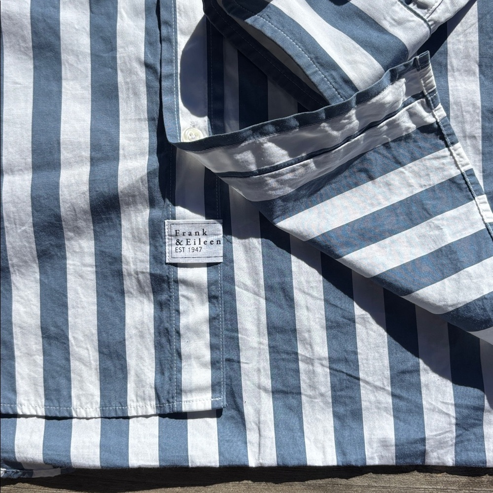 Frank & Eileen Blue and White Vertical-Stripe Button-Down Shirt - Picture 13 of 16